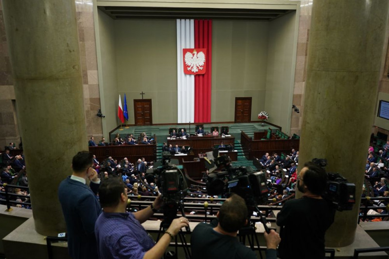 zdjęcie wyróżniające Rok rządu Donalda Tuska. Przedsiębiorcy nadal czekają na zmiany